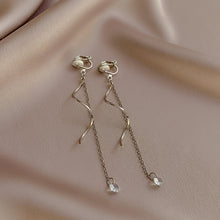 Load image into Gallery viewer, Mosquito Coil Holder Ear Clips For Women